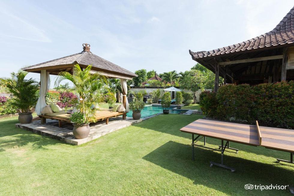 Ngeluwungan Boutique Hostel Canggu Exterior foto