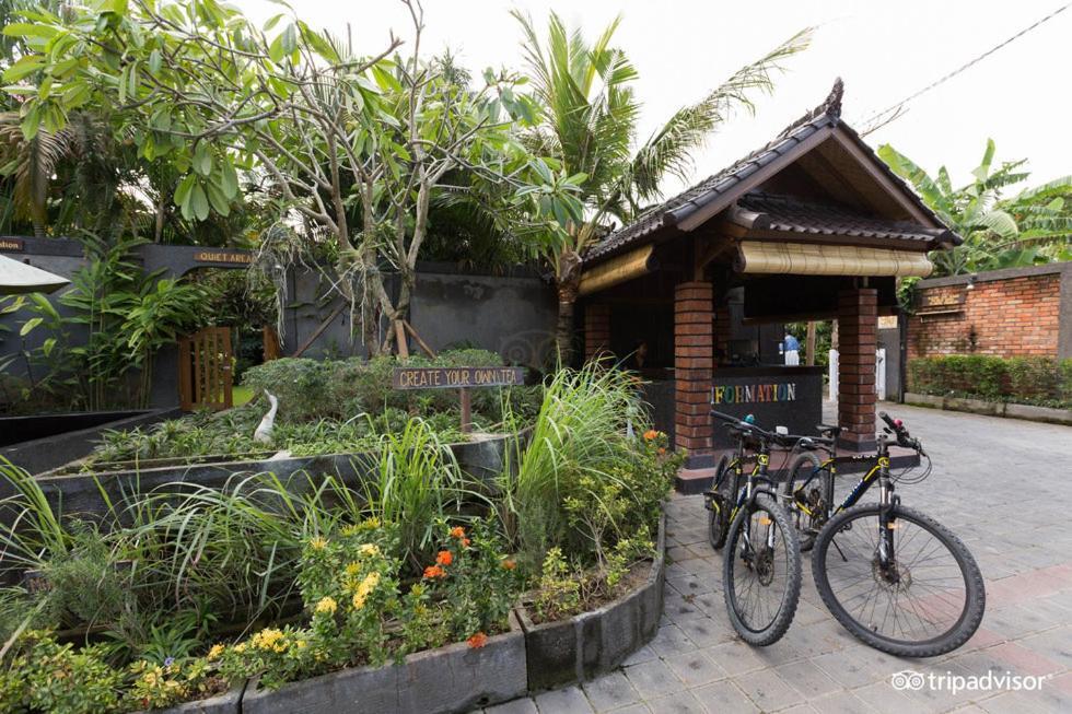 Ngeluwungan Boutique Hostel Canggu Exterior foto