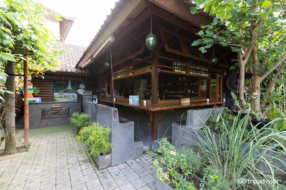 Ngeluwungan Boutique Hostel Canggu Exterior foto