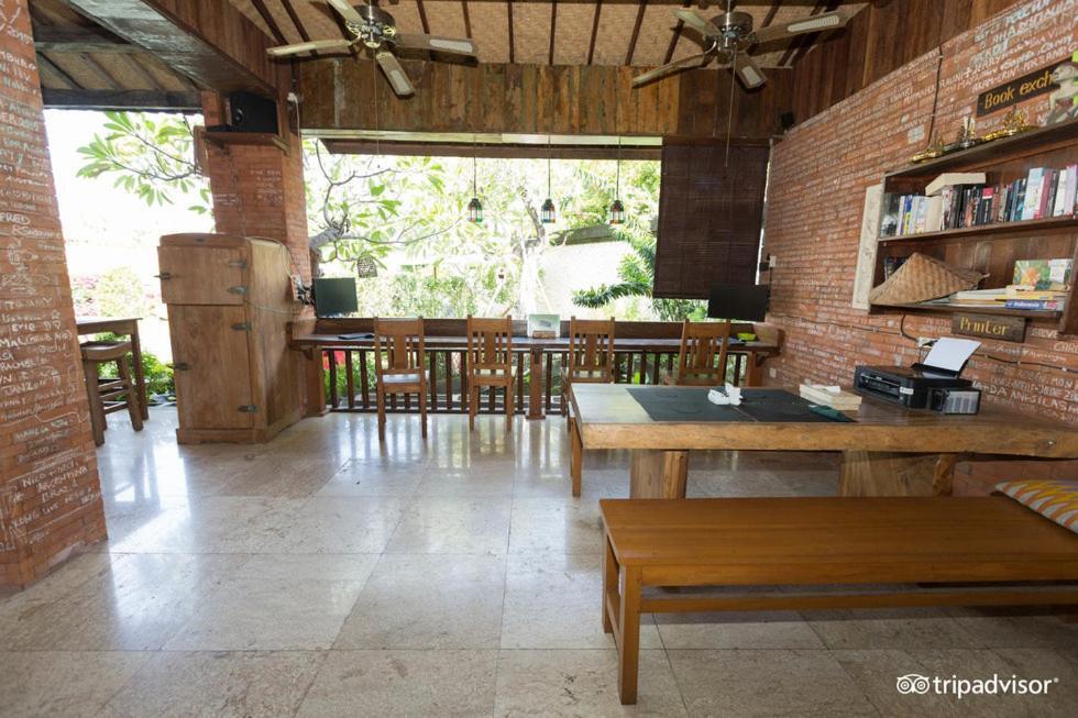 Ngeluwungan Boutique Hostel Canggu Exterior foto
